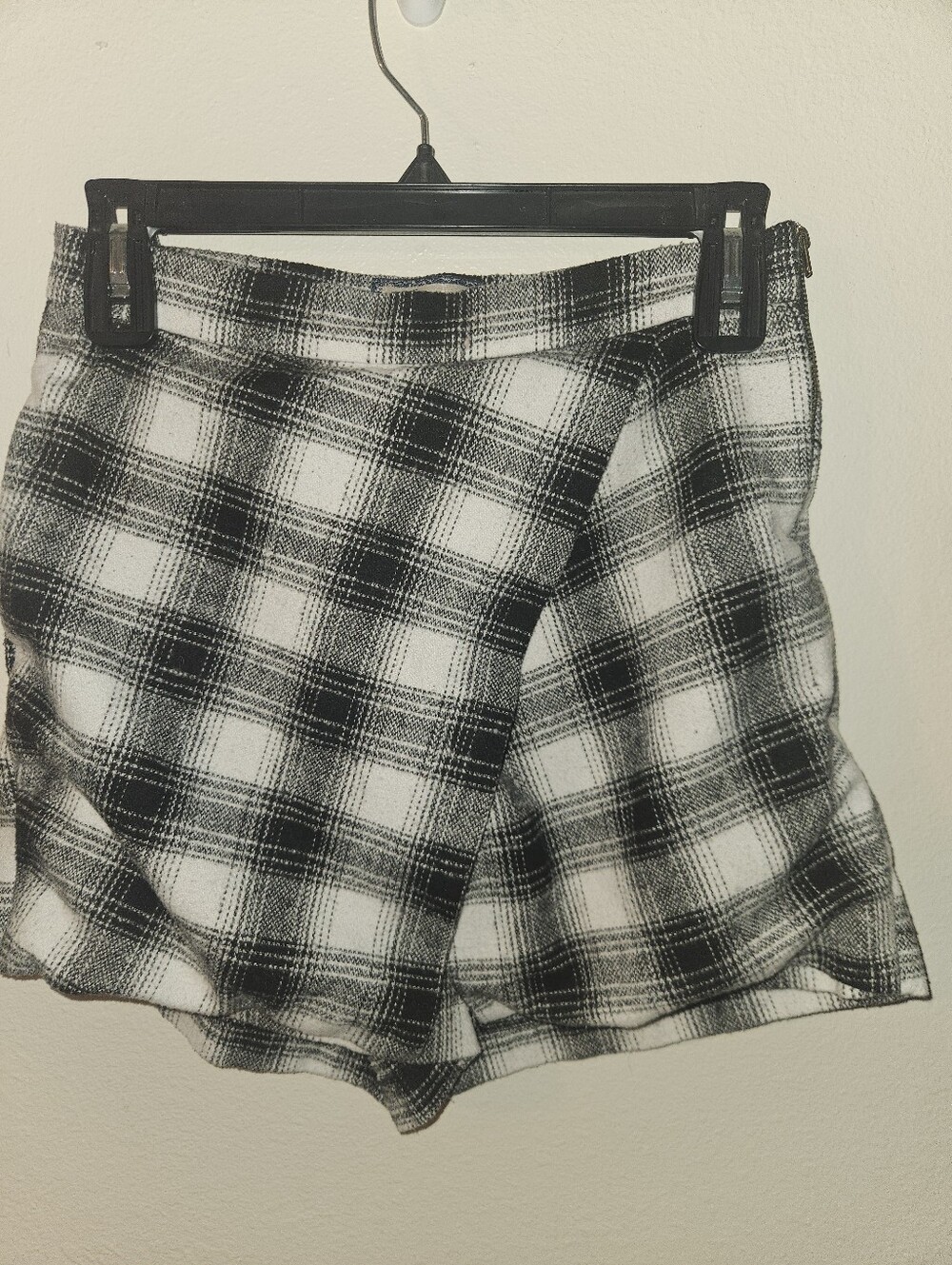 Ethereal Womans Plaid Skort Size S